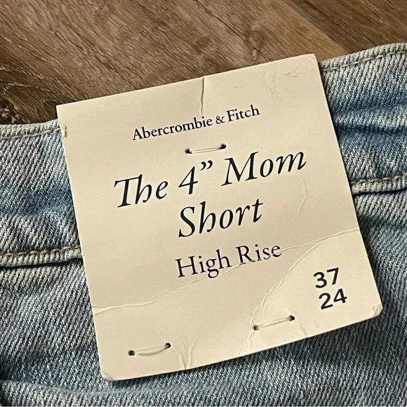 NWT Abercrombie & Fitch Women's Size 37 The 4" Mom Short High Rise Plus Size NEW - Picture 5 of 7